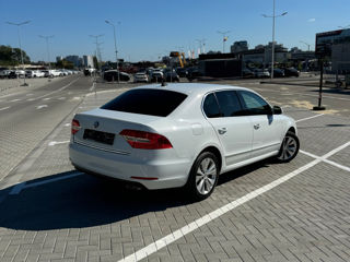 Skoda Superb foto 4