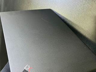 Lenovo ThinkPad X1 Carbon Gen 8 4k foto 2