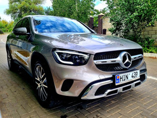 Mercedes GLC foto 1