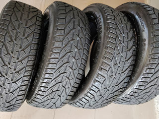 4 зимние шины в отличном состоянии 205 / 60 / R16  Riken-Michelin  (или обмен) foto 4