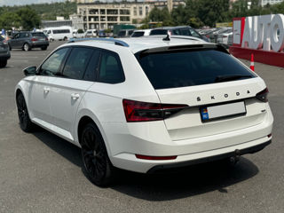 Skoda Superb foto 9