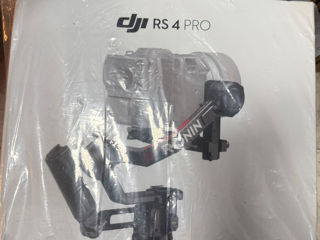 DJI RS 4 Pro - Stabilizator Gimbal