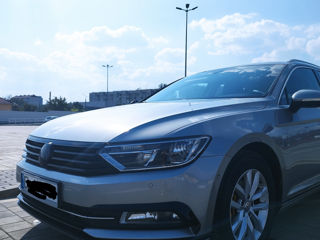 Volkswagen Passat foto 2