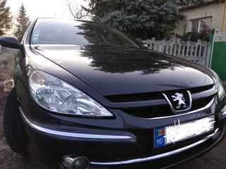 Peugeot 607 foto 4