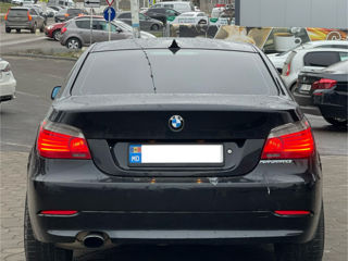 BMW 5 Series foto 5