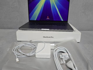 Macbook pro 16 M1 pro 16gb ram 512gb storage foto 2