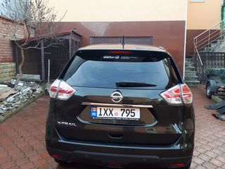 Nissan X-Trail foto 3