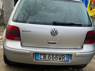 Volkswagen Golf foto 2