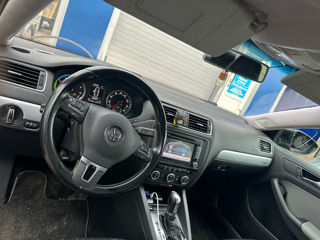 Volkswagen Jetta foto 5