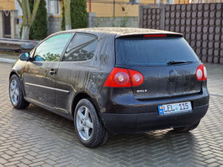 Volkswagen Golf foto 6