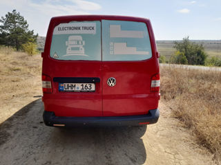 Volkswagen T5 foto 4