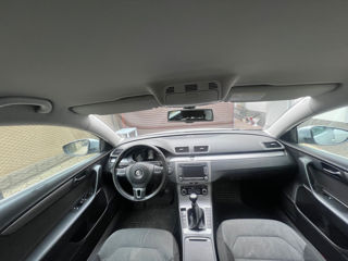 Volkswagen Passat foto 6