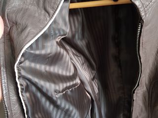 Коричневая куртка, натуральная кожа, Испания, размер S foto 2