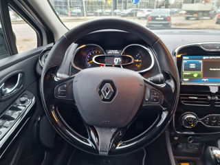 Renault Clio foto 10