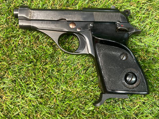 Beretta M70
