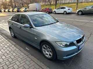 BMW 3 Series foto 3