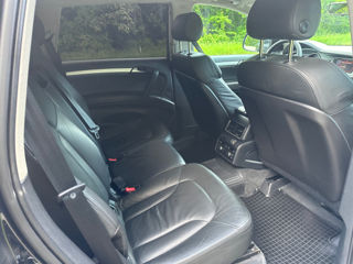 Audi Q7 foto 8