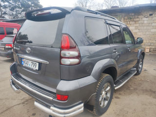 Toyota Land Cruiser Prado foto 4