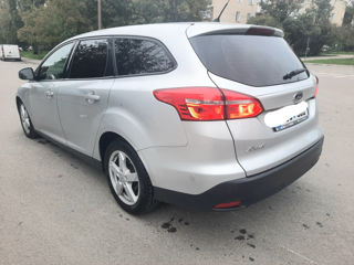 Ford Focus foto 7