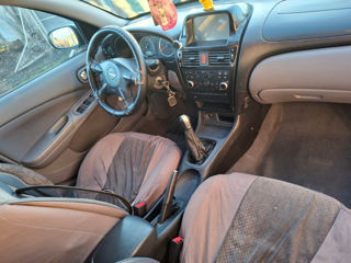 Nissan Almera foto 9