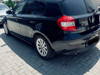 BMW 1 Series foto 2