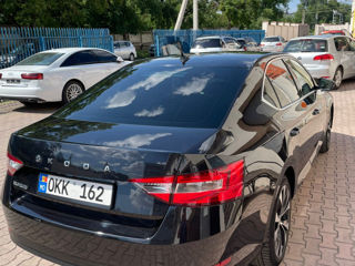 Skoda Superb foto 3