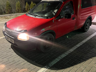 Opel Combo foto 2