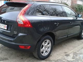 Volvo XC60 foto 9