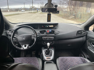 Renault Grand Scenic foto 4