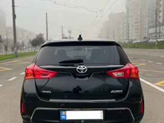 Toyota Auris foto 3