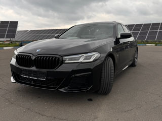 BMW 5 Series foto 5