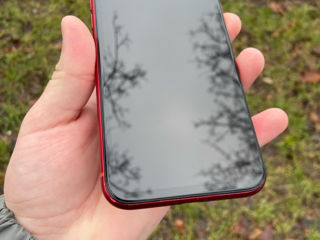 iPhone 11 128 gb RED foto 6