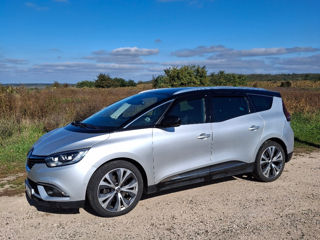 Renault Grand Scenic foto 2