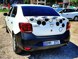 Dacia Logan foto 4