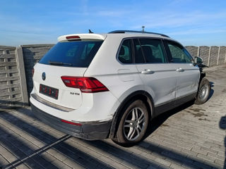 Volkswagen Tiguan foto 3