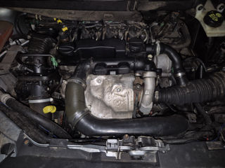 Vînd motor Ford C Max 1.6 Tdci Anul 2005