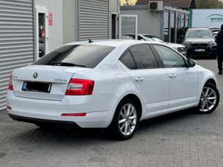 Skoda Octavia foto 3