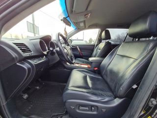 Toyota Highlander foto 8