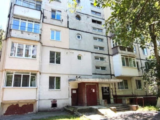 Apartament cu 3 camere, 90 m², Buiucani, Chișinău foto 8