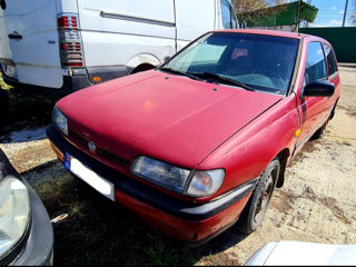 Nissan Sunny foto 1