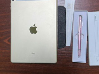 Ipad Air 2 16GB 4G ca nou + stylus foto 1