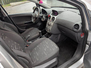 Opel Corsa foto 3