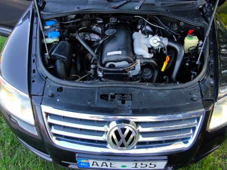 Volkswagen Touareg foto 5