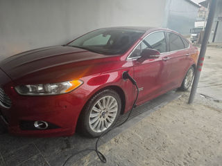 Ford Fusion foto 9