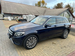 Mercedes GLC foto 5