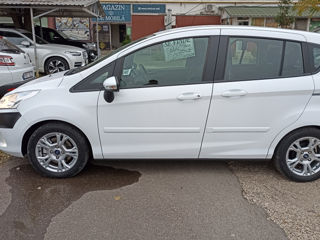 Ford B-Max foto 10