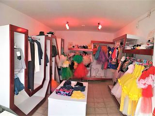 Spatiu, 75 m2, str. P. Zadnipru intrsectie cu str. Mircea cel Batrin foto 1