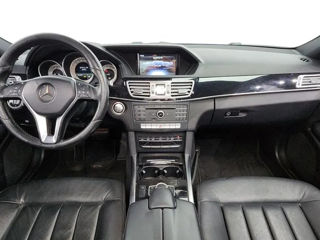 Mercedes E-Class foto 5