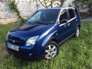 Suzuki Ignis foto 2