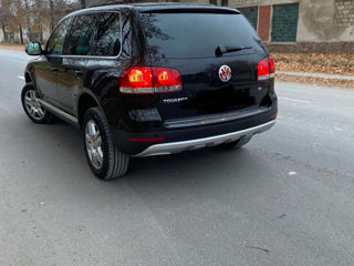 Volkswagen Touareg foto 4